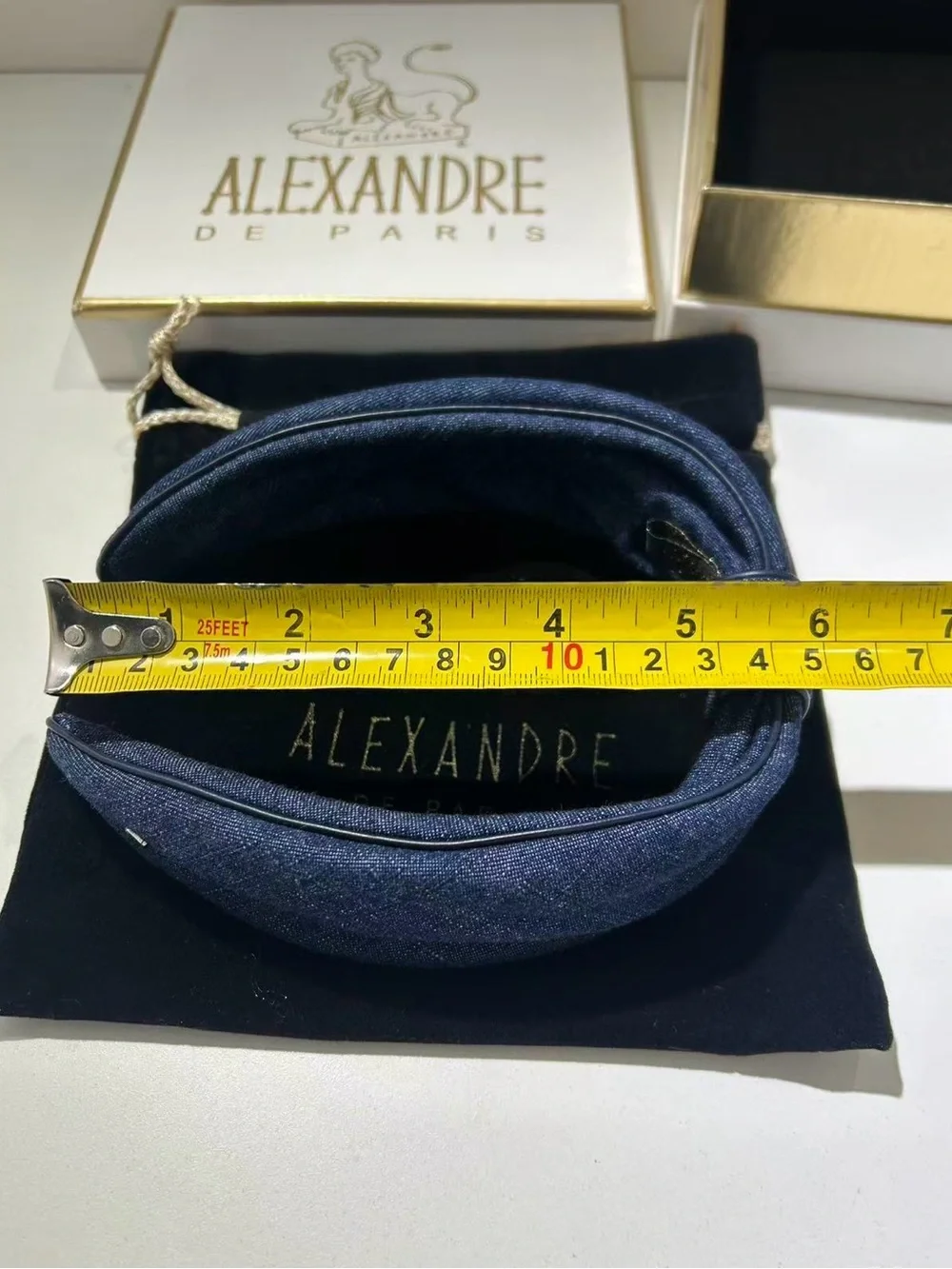 Alexandre de Paris headband - Picture 8 of 8